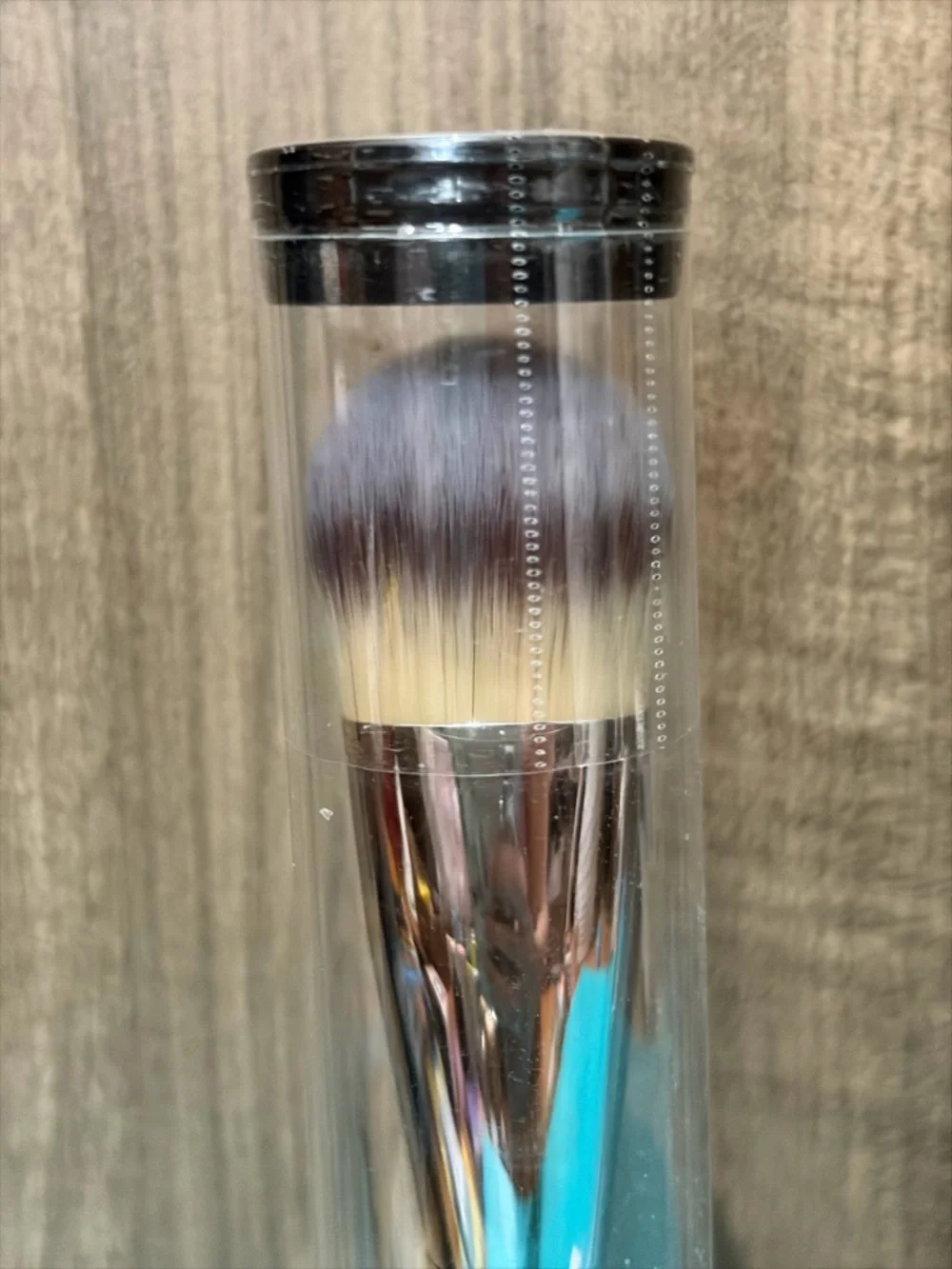 3 it cosmetics Limited Edition Silver Complexion Brushes